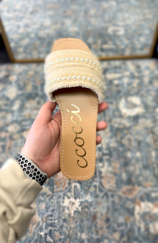 Nude Ash Sandal With Pearl Detail